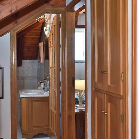 Luna Rossa Nyaraló *