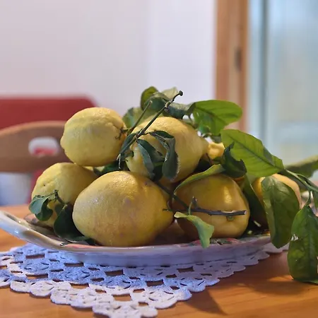 Luna Rossa * Minori
